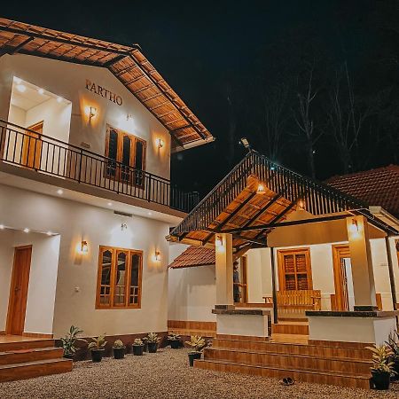 Partho Home Stay Padinjarathara Luaran gambar