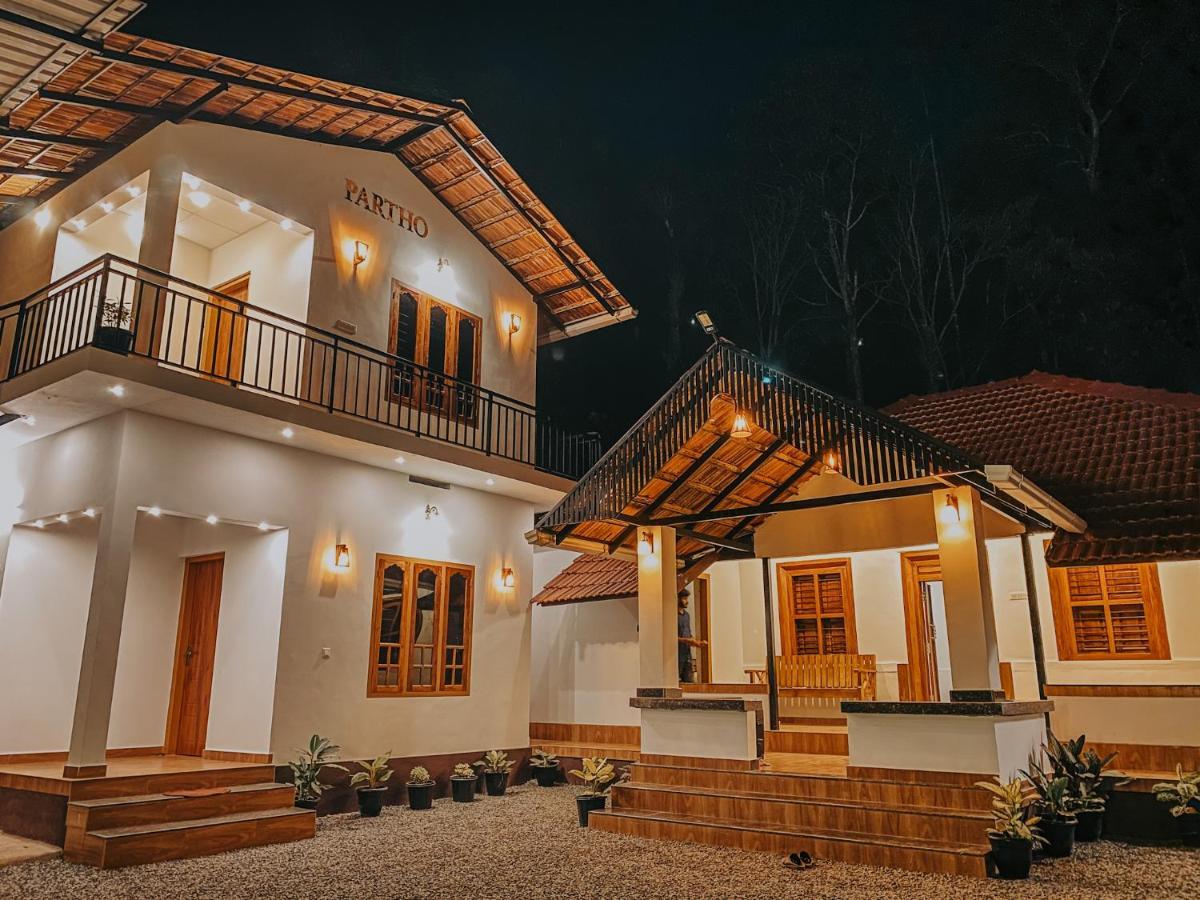 Partho Home Stay Padinjarathara Luaran gambar